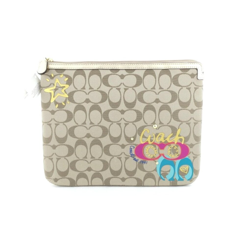 Coach Daisy Poppy Applique Signature Khaki Tablet Sleeve‎